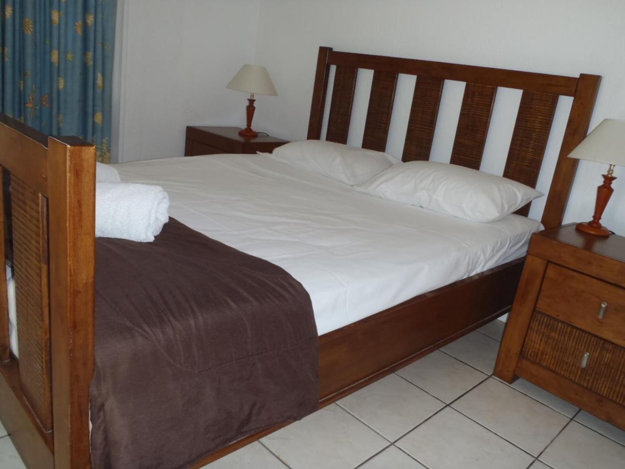 Beachside Holiday Units Bowen Ngoại thất bức ảnh
